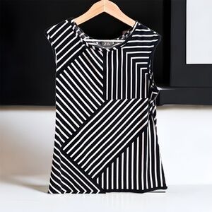 Dots black and white blouse